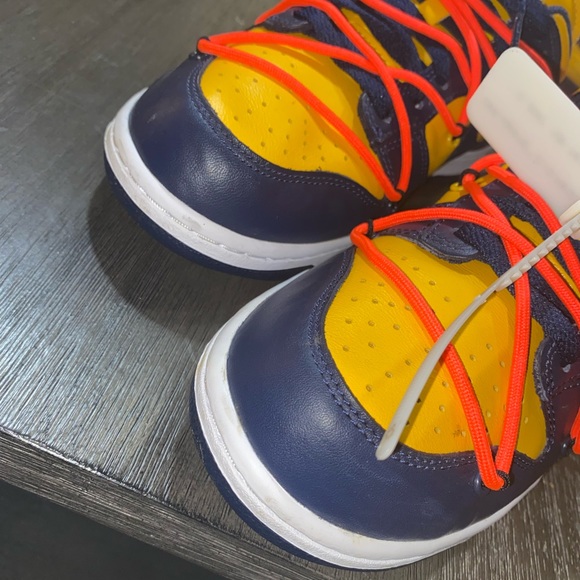 Off white x dunk low university gold size 9 - Picture 7 of 16